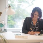 可爱小女孩简笔画教程:轻松绘制童趣世界 zyz6vg